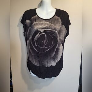 Black and Gray Floral Women's Top